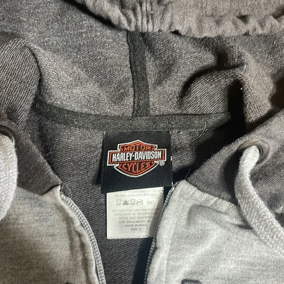 Harley-Davidson women’s  Gray Zip-Up Hoodie - Picture 4 of 9